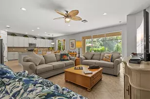 19556 Petrino St, Venice, FL 34293 - Photo 9
