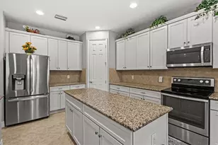 19556 Petrino St, Venice, FL 34293 - Photo 21