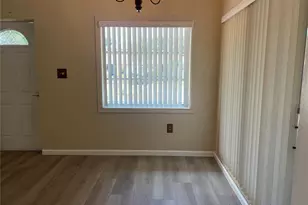 321 Alba St E, Venice, FL 34285 - Photo 17