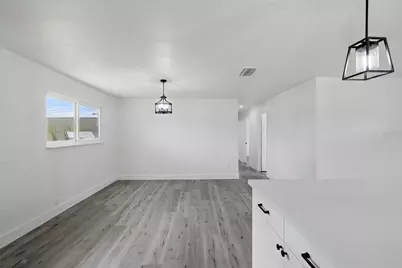 1867 NW 8th Avenue, Homestead, FL 33030 - Photo 11