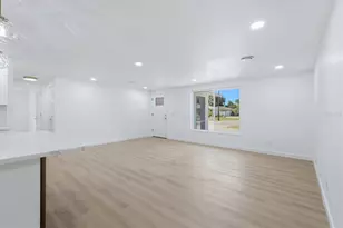 432 Olivia Rd, Venice, FL 34293 - Photo 5
