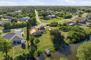11719 Claremont Dr, Port Charlotte, FL 33981 - Photo 5