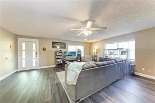 1499 17th St W, Palmetto, FL 34221 - Photo 11