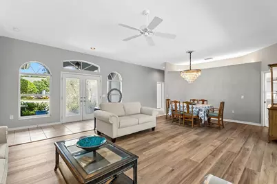 288 Venice Golf Club Drive, Venice, FL 34292 - Photo 11