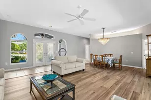 288 Venice Golf Club Dr, Venice, FL 34292 - Photo 11