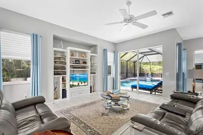 288 Venice Golf Club Drive, Venice, FL 34292 - Photo 17