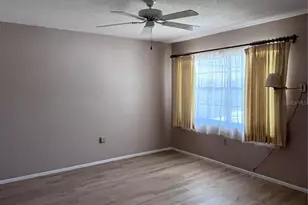509 W Venice Ave, Venice, FL 34285 - Photo 7