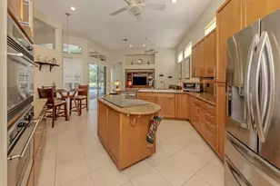 513 Cheval Dr, Venice, FL 34292 - Photo 9