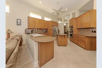 513 Cheval Drive, Venice, FL 34292 - Photo 13