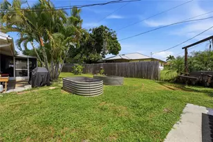 459 E Baffin Dr, Venice, FL 34293 - Photo 41