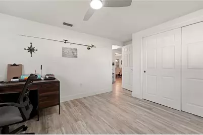 459 E Baffin Drive, Venice, FL 34293 - Photo 33