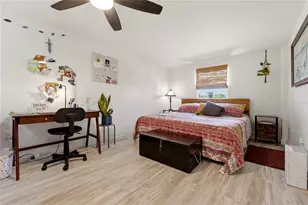 459 E Baffin Dr, Venice, FL 34293 - Photo 25