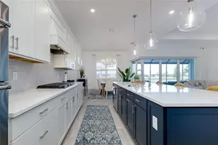 10105 Beachwalk Dr, Englewood, FL 34223 - Photo 29