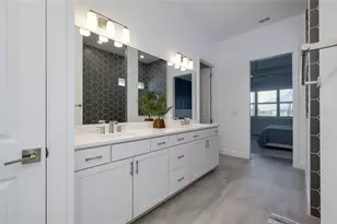 10105 Beachwalk Dr, Englewood, FL 34223 - Photo 47