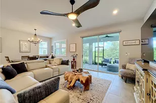 18073 Grand Prosperity Dr, Venice, FL 34293 - Photo 9