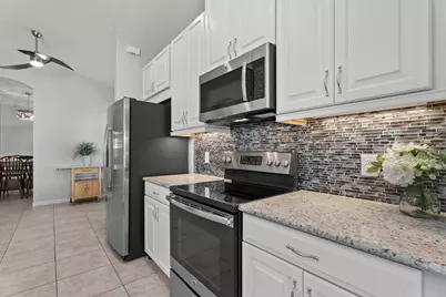 5958 Anise Drive, Sarasota, FL 34238 - Photo 9