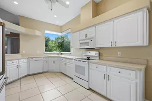 762 Silk Oak Dr, Venice, FL 34293 - Photo 5