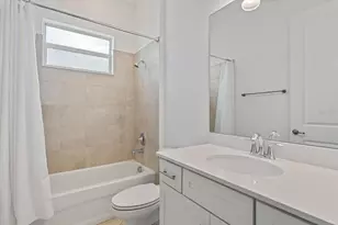 17118 Jadestone Ct, Venice, FL 34293 - Photo 33