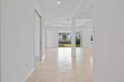17118 Jadestone Court, Venice, FL 34293 - Photo 3