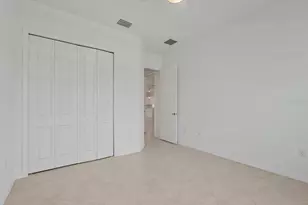17118 Jadestone Ct, Venice, FL 34293 - Photo 31