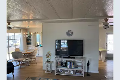 609 Cervina Drive, Venice, FL 34285 - Photo 9