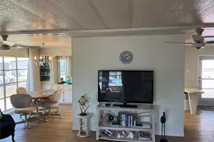 609 Cervina Dr, Venice, FL 34285 - Photo 9