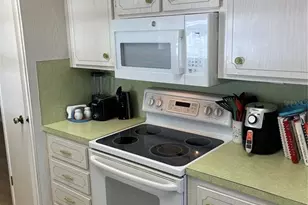609 Cervina Dr, Venice, FL 34285 - Photo 15