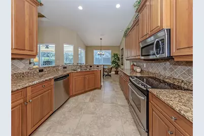 19786 Cobblestone Circle, Venice, FL 34292 - Photo 17