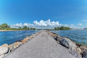 9824 Hilltop Dr, Venice, FL 34292 - Photo 89