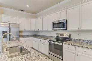 9824 Hilltop Dr, Venice, FL 34292 - Photo 29