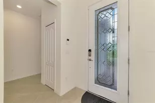 9824 Hilltop Dr, Venice, FL 34292 - Photo 11