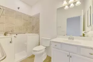 9824 Hilltop Dr, Venice, FL 34292 - Photo 43