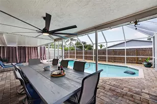 895 E Baffin Dr, Venice, FL 34293 - Photo 43