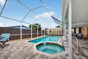 895 E Baffin Dr, Venice, FL 34293 - Photo 45