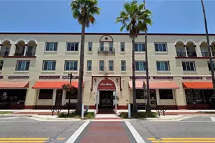 238 Tampa Ave W, Venice, FL 34285 - Photo 1