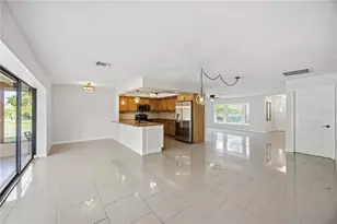2317 Goya Dr, Nokomis, FL 34275 - Photo 5