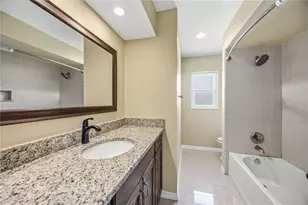 2317 Goya Dr, Nokomis, FL 34275 - Photo 9