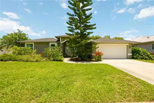 408 Bayside Ln, Nokomis, FL 34275 - Photo 1