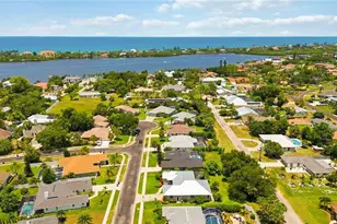 408 Bayside Ln, Nokomis, FL 34275 - Photo 61