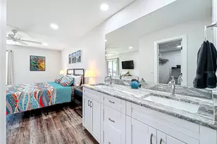 1407 Pine Lake Dr, Venice, FL 34285 - Photo 41