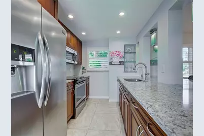 232 Saint Augustine Avenue #207, Venice, FL 34285 - Photo 9