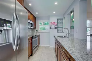 232 St Augustine Ave, Venice, FL 34285 - Photo 9