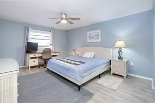 360 3 Lakes Ln, Venice, FL 34285 - Photo 29
