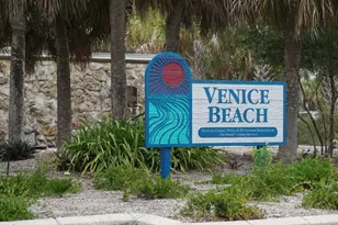 360 3 Lakes Ln, Venice, FL 34285 - Photo 53