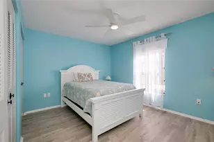 360 3 Lakes Ln, Venice, FL 34285 - Photo 25