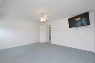 282 Warwick St NW, Port Charlotte, FL 33952 - Photo 17