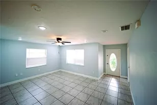 1882 Rita St, Sarasota, FL 34231 - Photo 3