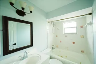 1882 Rita St, Sarasota, FL 34231 - Photo 13