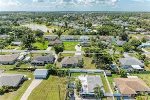 262 Palmetto Dr, Venice, FL 34293 - Photo 3