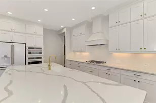 12365 Vieste Ct, Venice, FL 34293 - Photo 21